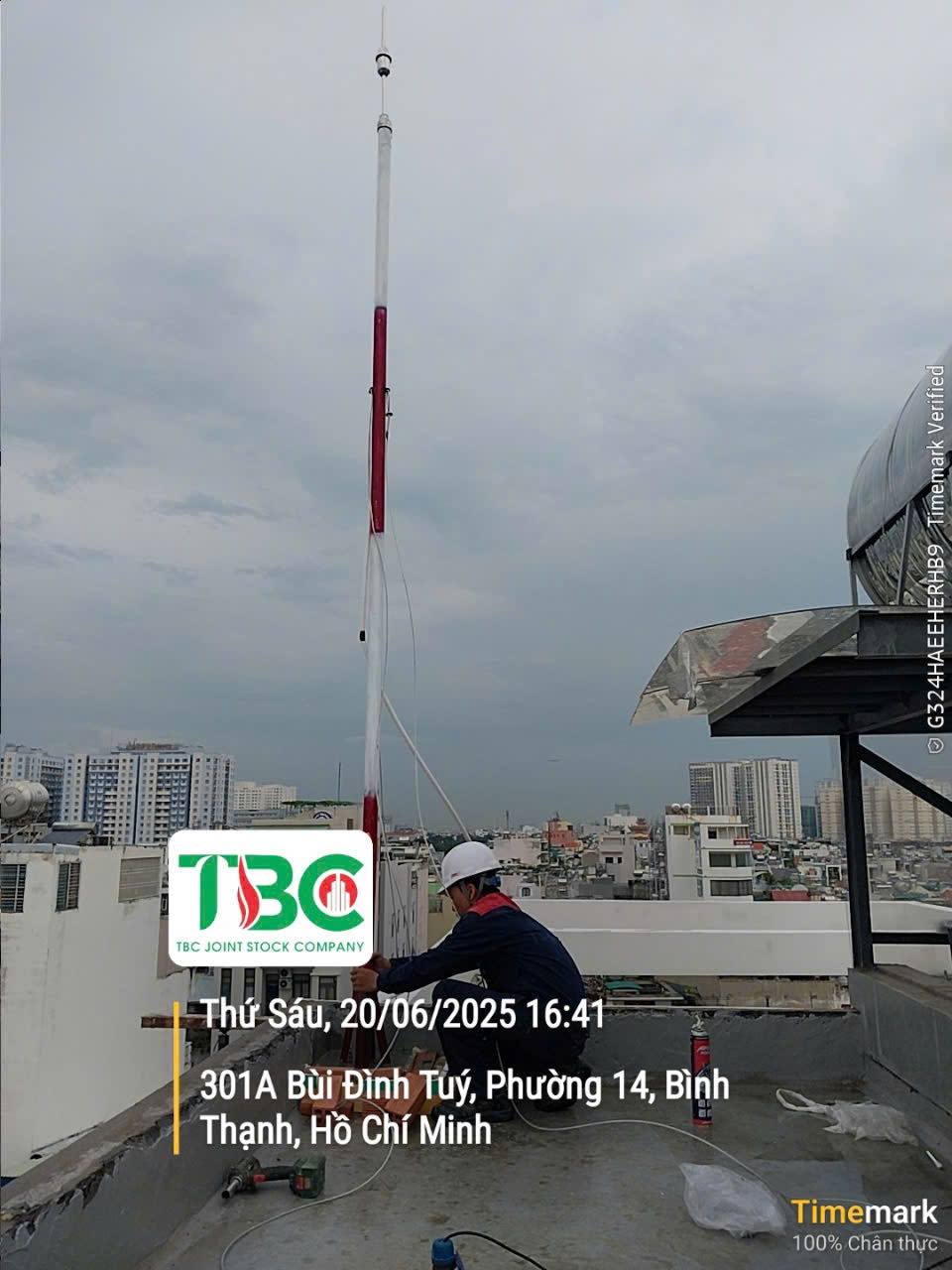 z6725035014760 19433d1ee7f86d00b601a4be4eaffe8a